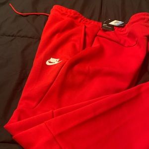 Nike tech fleece joggers
